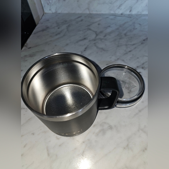 Yeti Cup - Picture 3 of 3